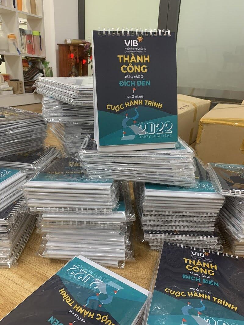 In Nhanh Nhanh cung cấp bảng giá in lịch Tết Hồ Chí Minh uy tín