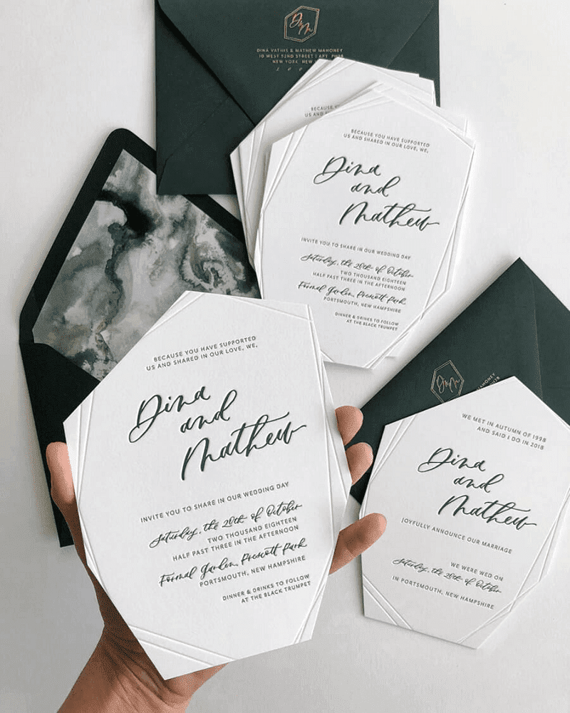 Công nghệ in tiên tiến đảm bảo màu sắc rõ nét, bền đẹp khi in ấn