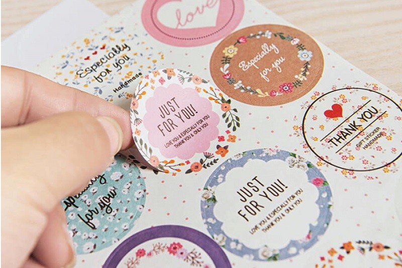 In tem decal, in sticker giá rẻ.