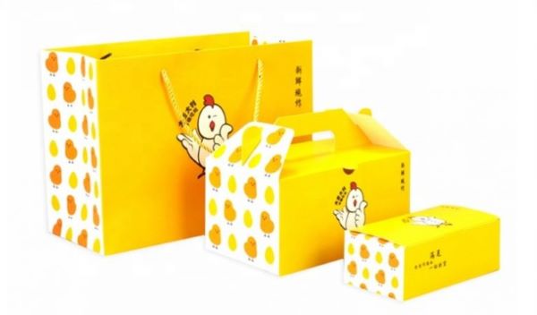 Mẫu hộp gà rán màu sắc thu hút khách hàng