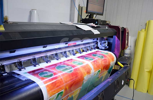Công nghệ in decal UV dạng cuộn