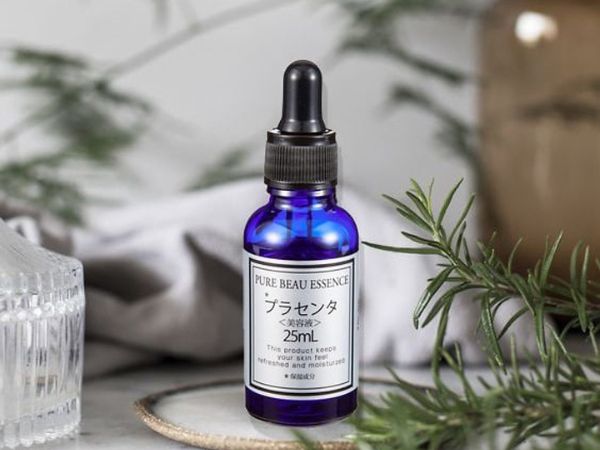 Decal nhựa được các thương hiệu mỹ phẩm ưa chuộng khi chọn in tem mỹ phẩm