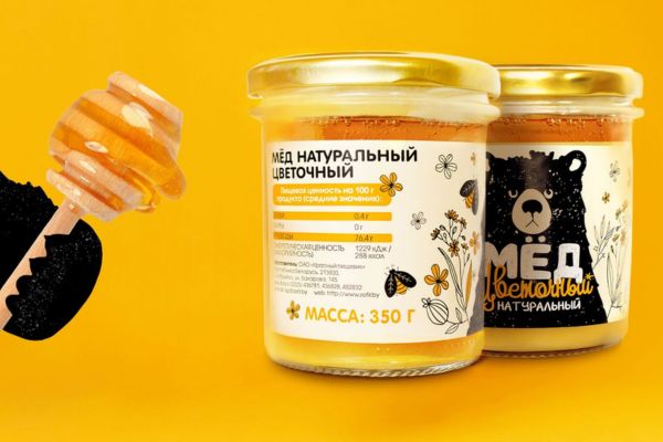 In tem nhãn mật ong với thương hiệu riêng và phong cách tối giản