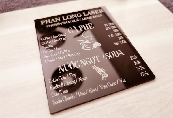 Menu mica với độ bền vượt trội, sang trọng và sắc nét