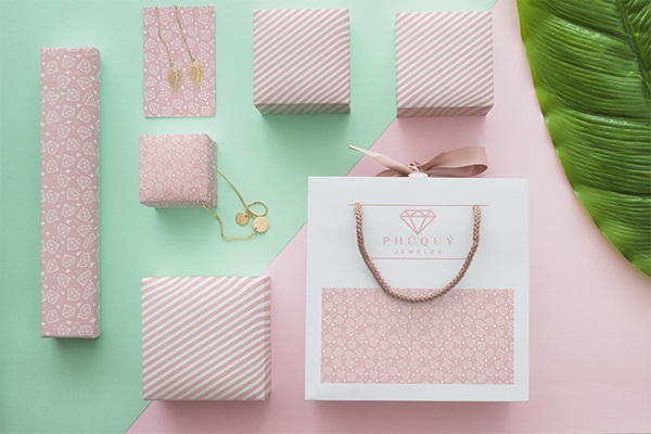 Mẫu túi giấy đựng trang sức sang trọng