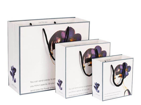 In Nhanh Nhanh- Đơn vị in túi giấy mỹ phẩm uy tín, chất lượng