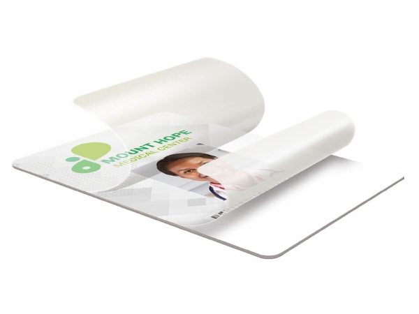 Thẻ nhựa là loại thẻ in ấn thông tin cá nhân&nbsp;