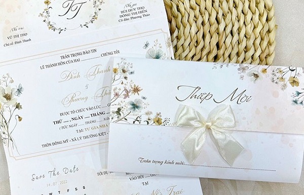 Mẫu thiệp cưới đẹp sang trọng