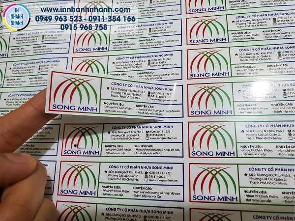 Sticker được sản xuất từ vật liệu có khả năng chịu nhiệt cao