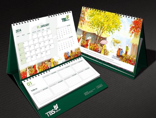  Lịch để bàn chữ M có phần note đi kèm    