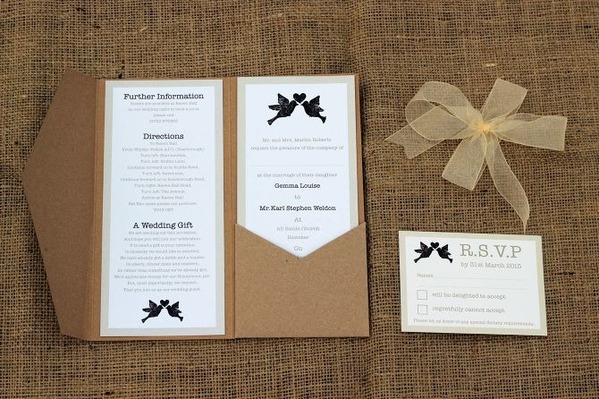 Giấy Kraft thân thiện với môi trường, phù hợp với phong cách đơn giản, mộc mạc